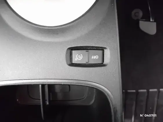 RENAULT TWINGO ELECTRIQUE III - voiture d'occasion - Photo 14