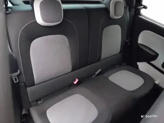RENAULT TWINGO ELECTRIQUE III - voiture d'occasion - Photo 11