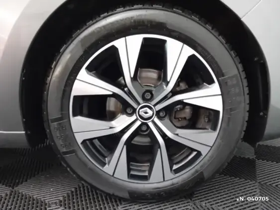 RENAULT CLIO V - voiture d'occasion - Photo 8