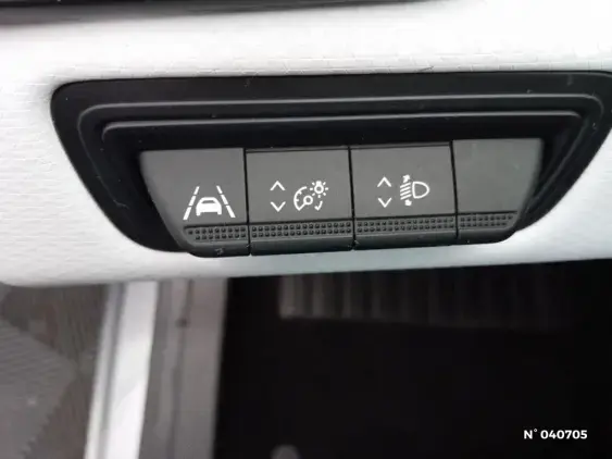 RENAULT CLIO V - voiture d'occasion - Photo 15