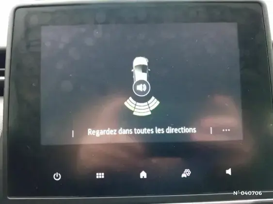 RENAULT CLIO V - voiture d'occasion - Photo 14