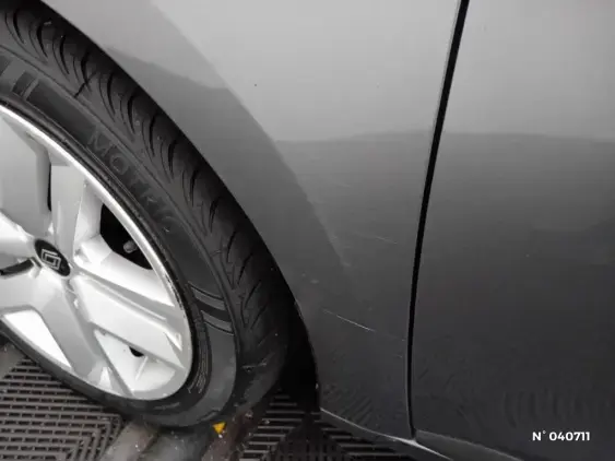 RENAULT CLIO V - voiture d'occasion - Photo 28