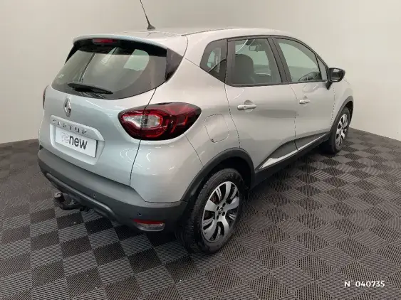 RENAULT CAPTUR - voiture d'occasion - Photo 4