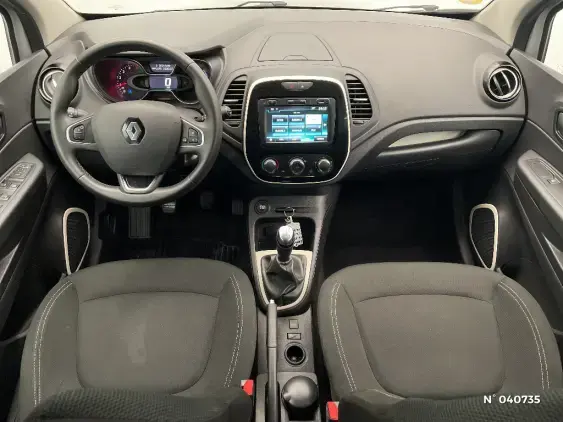 RENAULT CAPTUR - voiture d'occasion - Photo 9