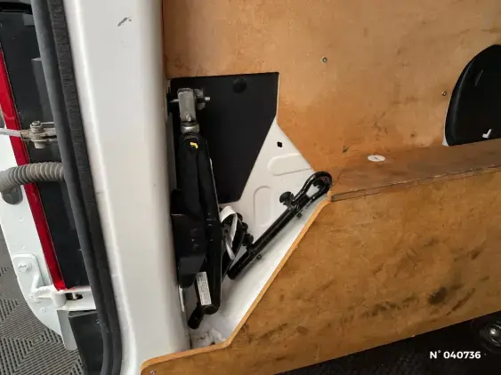 RENAULT EXPRESS VAN I - voiture d'occasion - Photo 29