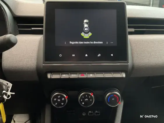 RENAULT CLIO V - voiture d'occasion - Photo 14