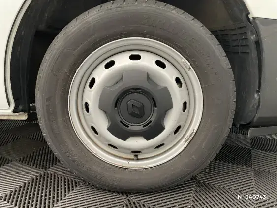 RENAULT TRAFIC FG III - voiture d'occasion - Photo 8