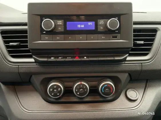 RENAULT TRAFIC FG III - voiture d'occasion - Photo 13