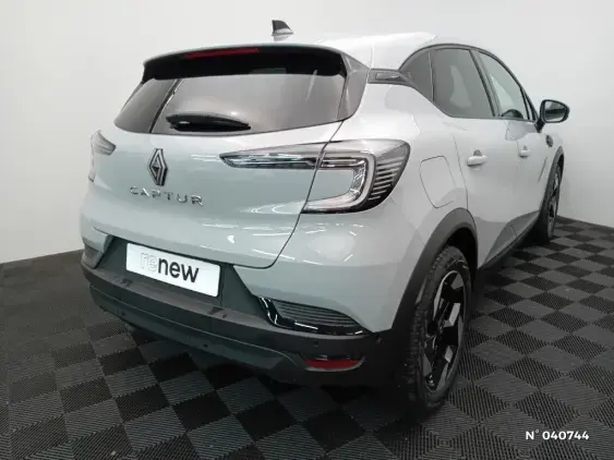 RENAULT CAPTUR II - voiture d'occasion - Photo 4