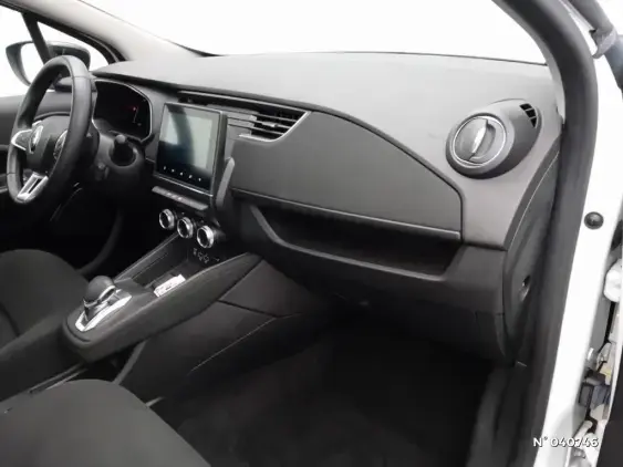 RENAULT ZOE - voiture d'occasion - Photo 10