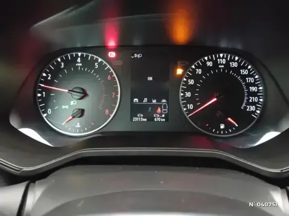 RENAULT CLIO V - voiture d'occasion - Photo 12