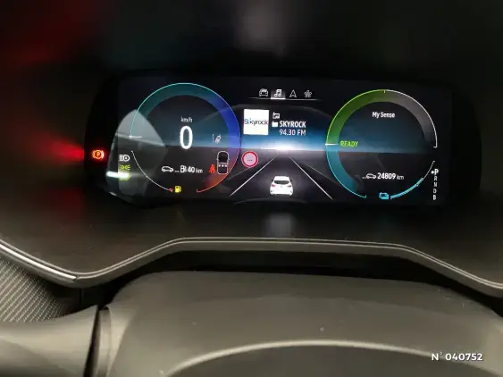 RENAULT CLIO V - voiture d'occasion - Photo 12