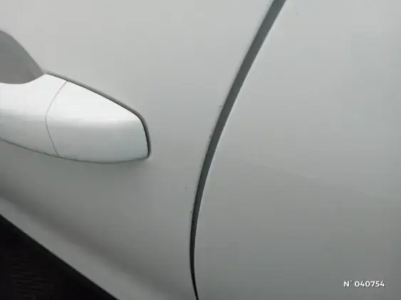 RENAULT CLIO V - voiture d'occasion - Photo 26