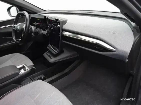 RENAULT MEGANE V - voiture d'occasion - Photo 10