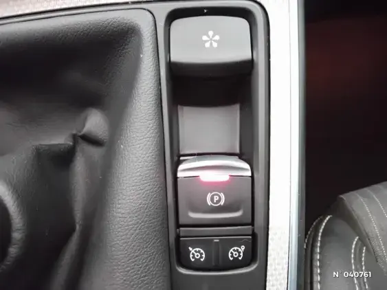 RENAULT SCENIC IV - voiture d'occasion - Photo 15