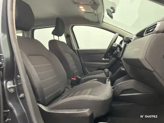DACIA DUSTER II - voiture d'occasion - Photo 10