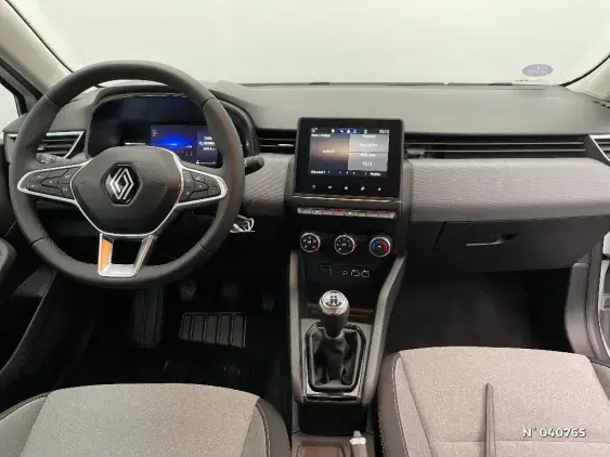 RENAULT CLIO V - voiture d'occasion - Photo 9