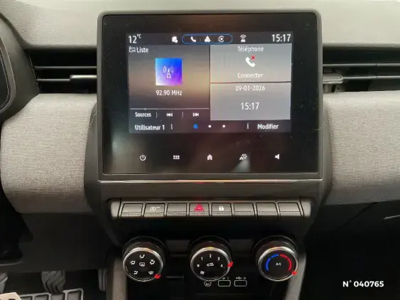 RENAULT CLIO V - voiture d'occasion - Photo 13