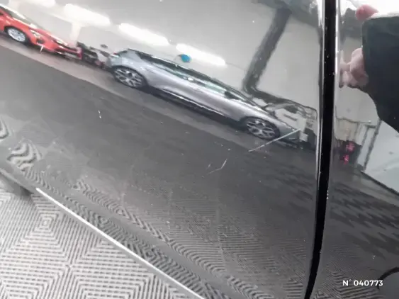 RENAULT CLIO V - voiture d'occasion - Photo 27