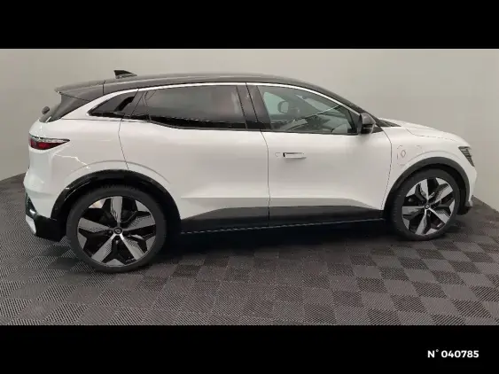 RENAULT MEGANE V - voiture d'occasion - Photo 5