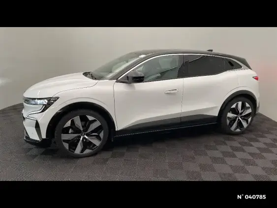 RENAULT MEGANE V - voiture d'occasion - Photo 2