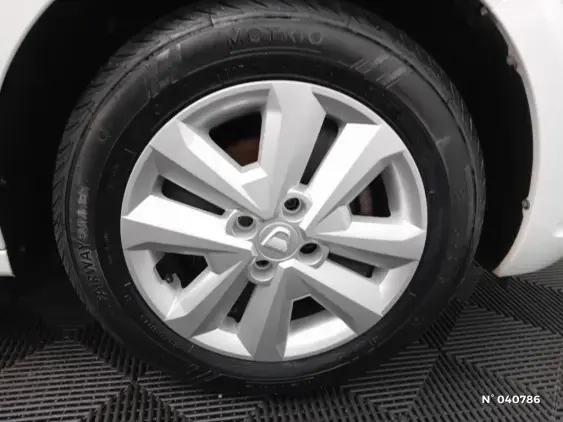 DACIA SANDERO III - voiture d'occasion - Photo 8