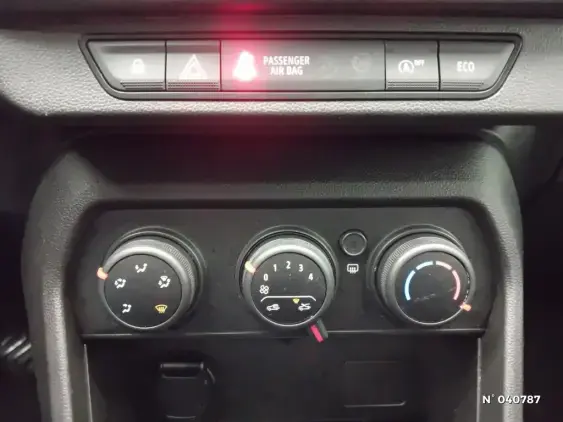 DACIA SANDERO III - voiture d'occasion - Photo 13