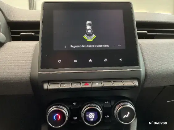 RENAULT CLIO V - voiture d'occasion - Photo 14