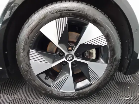 RENAULT MEGANE V - voiture d'occasion - Photo 8