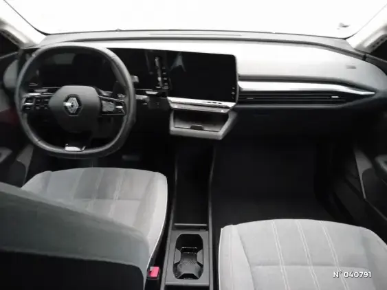 RENAULT MEGANE V - voiture d'occasion - Photo 9