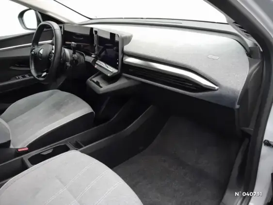 RENAULT MEGANE V - voiture d'occasion - Photo 10