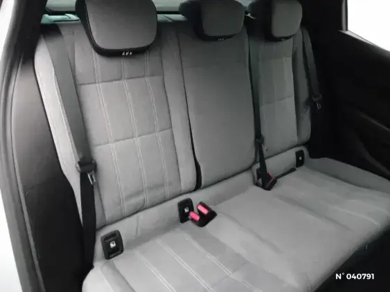 RENAULT MEGANE V - voiture d'occasion - Photo 11