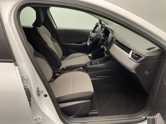 RENAULT CLIO V - voiture d'occasion - Photo 10