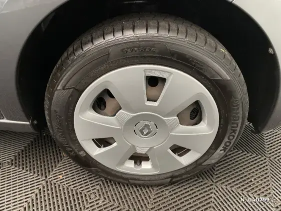 RENAULT TWINGO III - voiture d'occasion - Photo 8