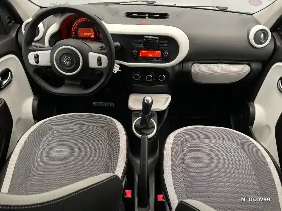RENAULT TWINGO III - voiture d'occasion - Photo 9