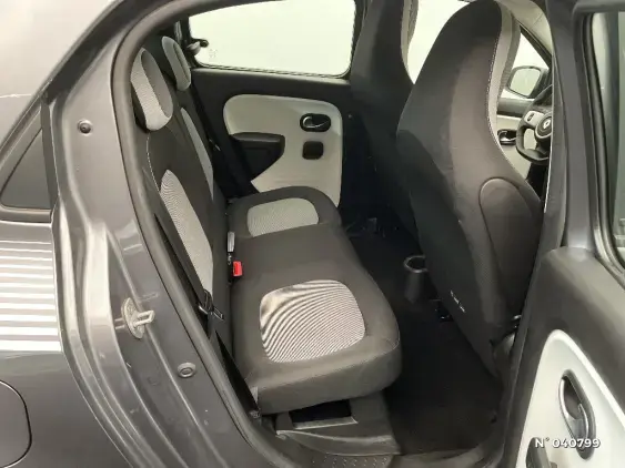 RENAULT TWINGO III - voiture d'occasion - Photo 11