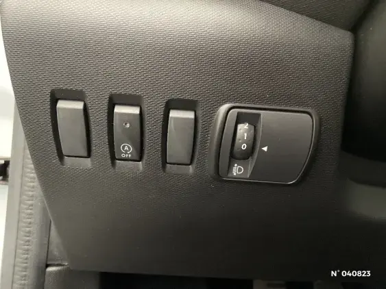 RENAULT TWINGO III - voiture d'occasion - Photo 14