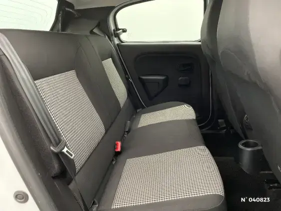 RENAULT TWINGO III - voiture d'occasion - Photo 11