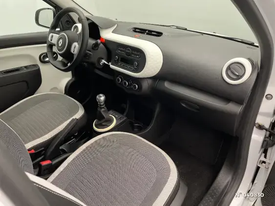 RENAULT TWINGO III - voiture d'occasion - Photo 9