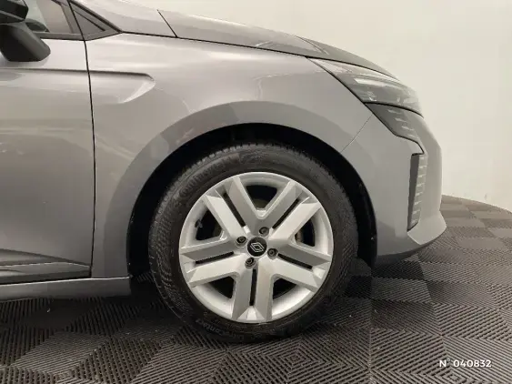 RENAULT CLIO V - voiture d'occasion - Photo 8