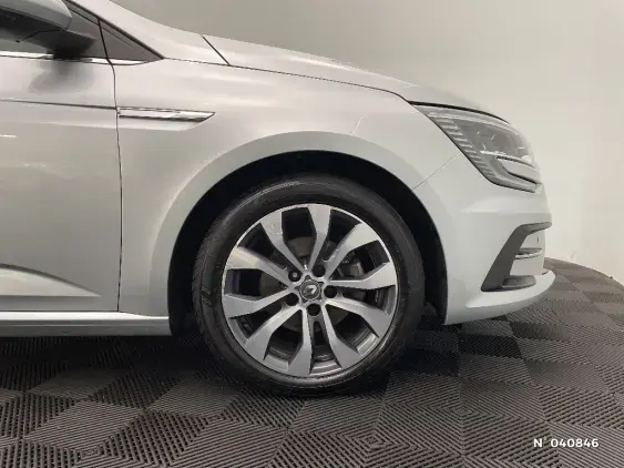 RENAULT SCENIC IV - voiture d'occasion - Photo 8