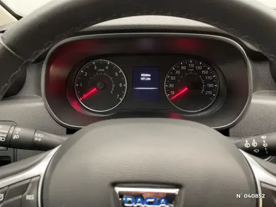 DACIA DUSTER II - voiture d'occasion - Photo 12
