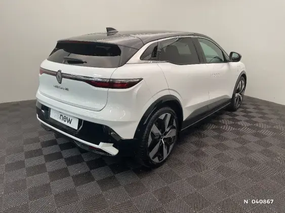 RENAULT MEGANE V - voiture d'occasion - Photo 4