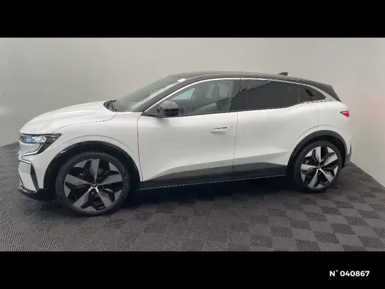 RENAULT MEGANE V - voiture d'occasion - Photo 2