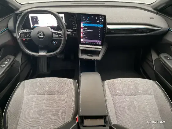 RENAULT MEGANE V - voiture d'occasion - Photo 9