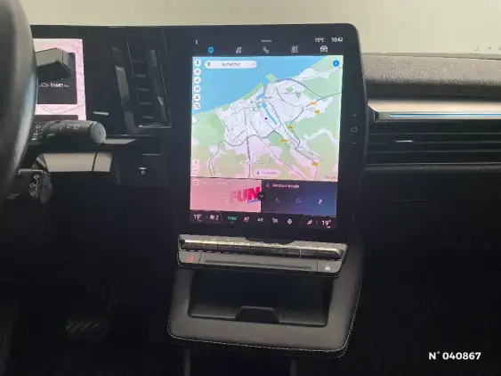 RENAULT MEGANE V - voiture d'occasion - Photo 13