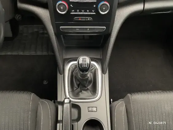 RENAULT MEGANE IV - voiture d'occasion - Photo 15