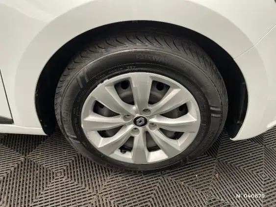 RENAULT CLIO V - voiture d'occasion - Photo 8