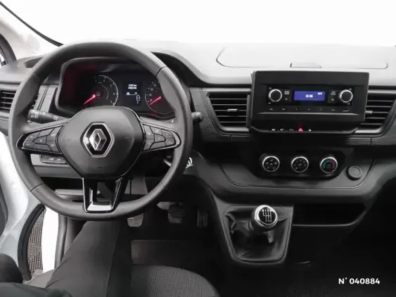 RENAULT TRAFIC FG III - voiture d'occasion - Photo 9