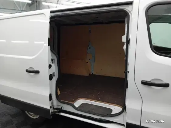 RENAULT TRAFIC FG III - voiture d'occasion - Photo 33